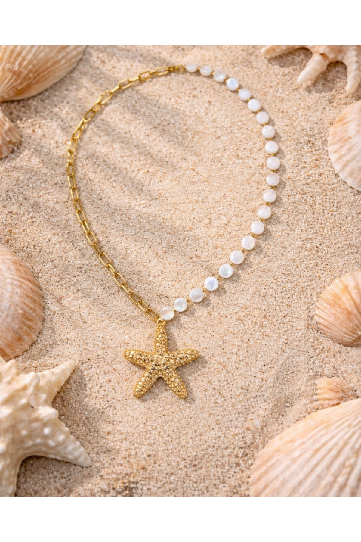 Deniz Yıldızı Figürlü Taşlı Gold Zincir Kadın Kolye