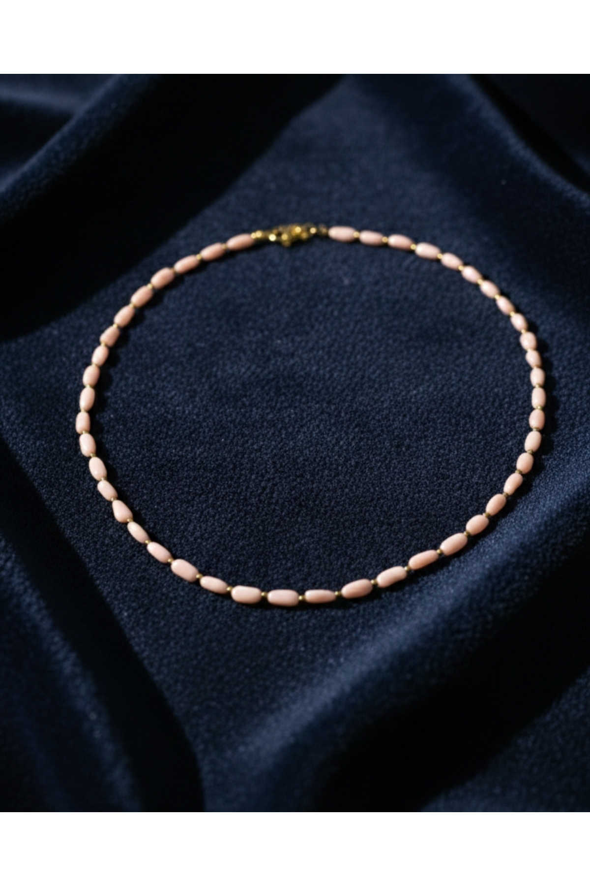 Doğal Mercan Taşı Kolye – El Yapımı Zarif Tasarım